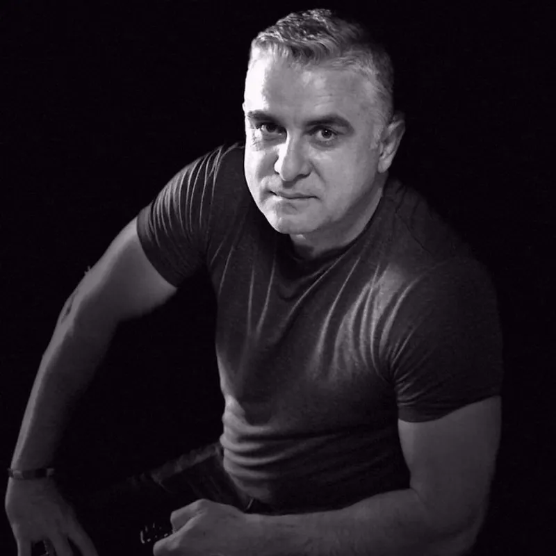 Tekni̇kel Oto Kurtarıcı